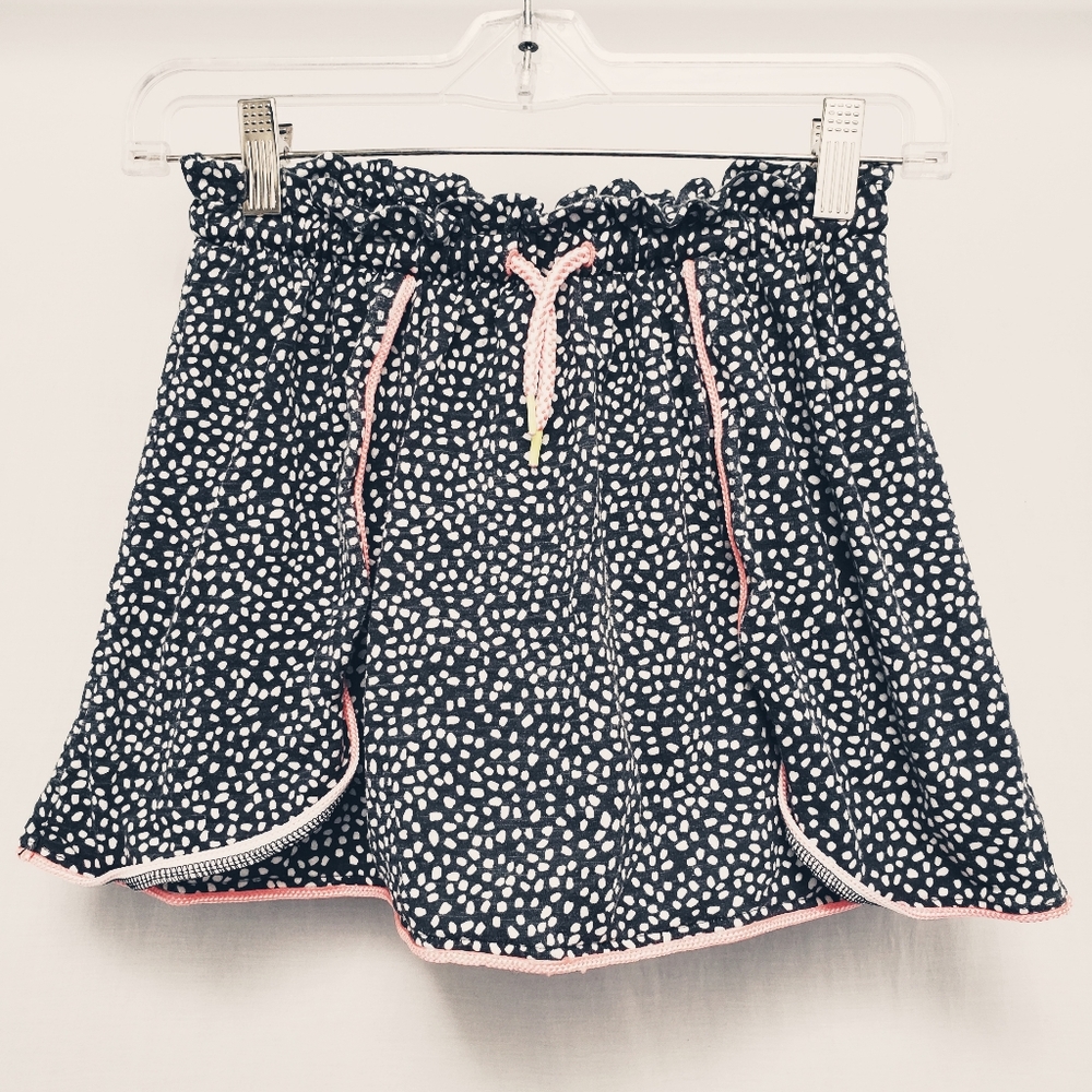 Cat & Jack Polka Dotted Skort (Skirt/Shorts)